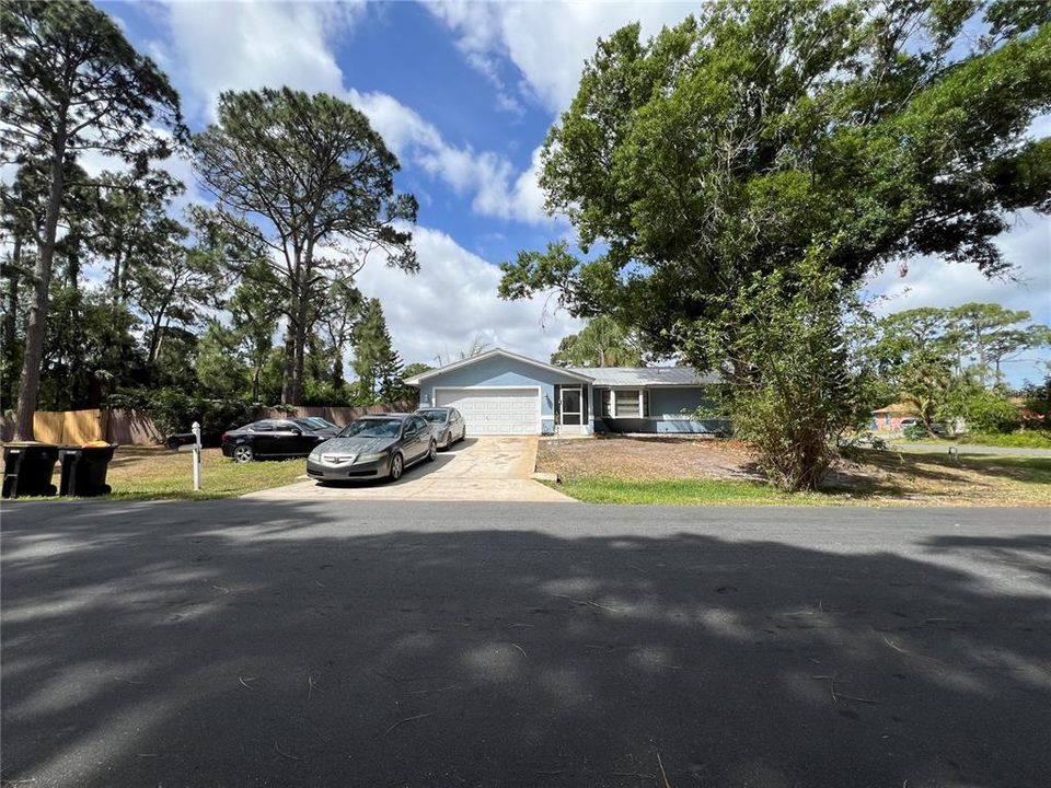 For Sale: $320,000 (3 beds, 2 baths, 1380 Square Feet)