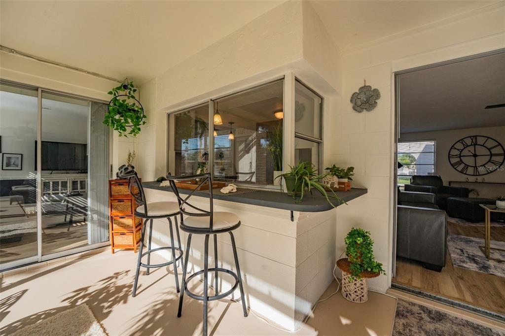 Outdoor Kitchen Eating Area