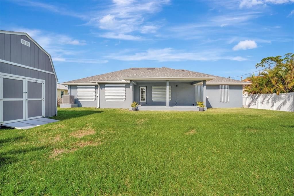 For Sale: $399,900 (4 beds, 2 baths, 2240 Square Feet)