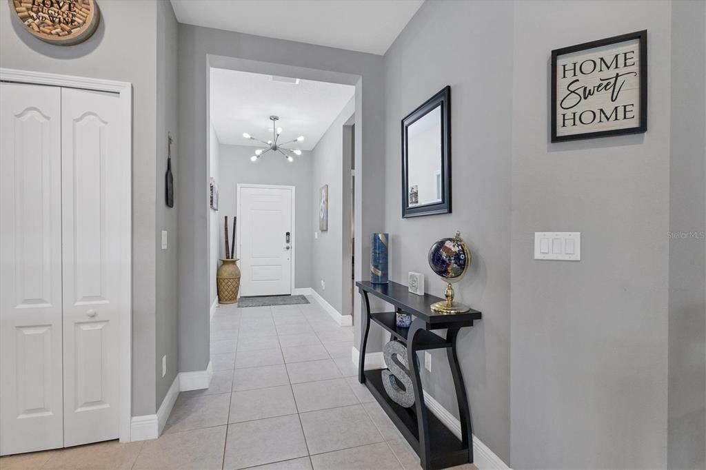 For Sale: $459,500 (2 beds, 2 baths, 1525 Square Feet)