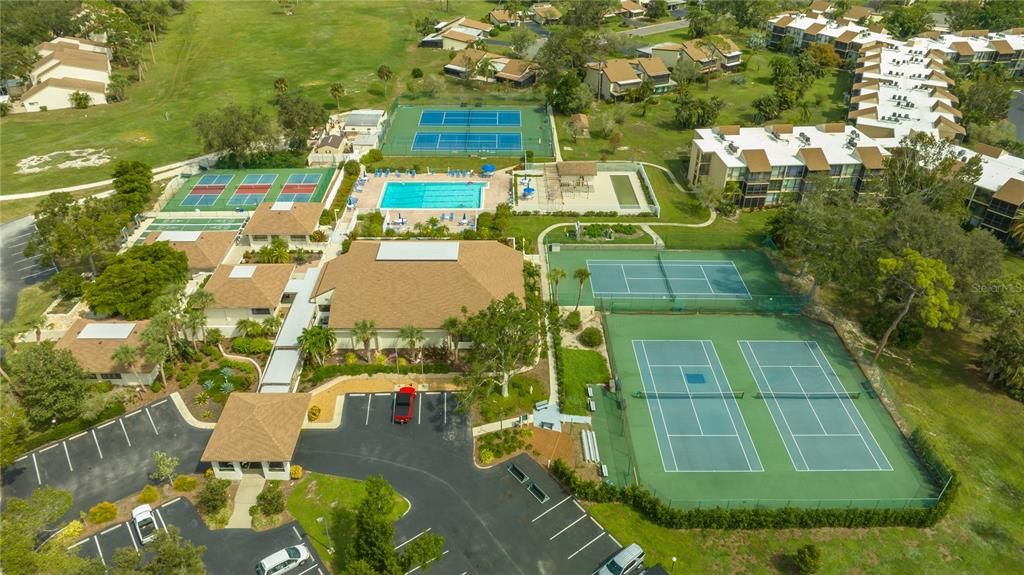 Bird Bay Clubhouse and amenities