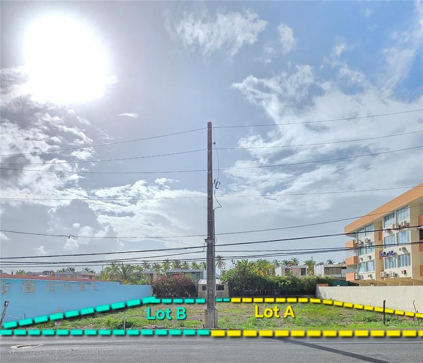 En Venta: $560,000 (0.30 acres)