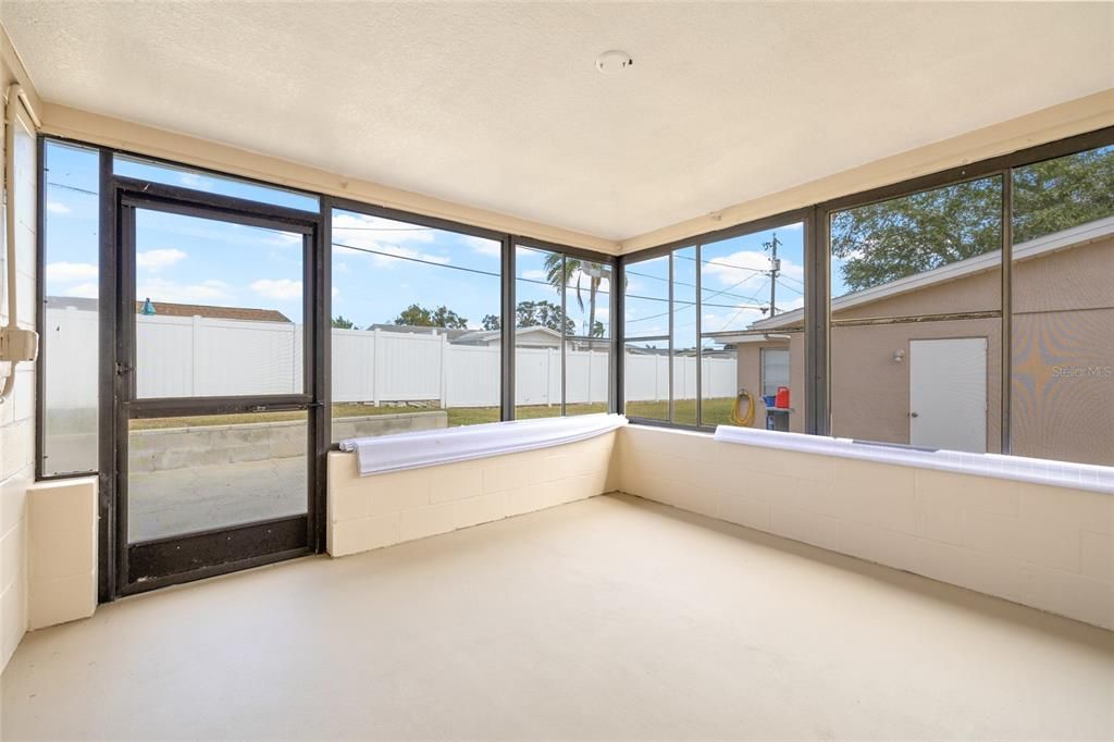 Screened Porch