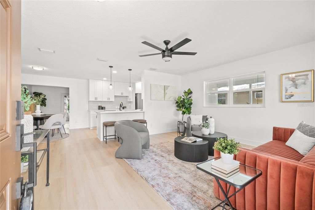 Active With Contract: $549,900 (3 beds, 2 baths, 1828 Square Feet)