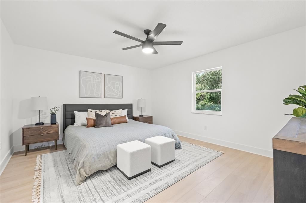 Active With Contract: $549,900 (3 beds, 2 baths, 1828 Square Feet)