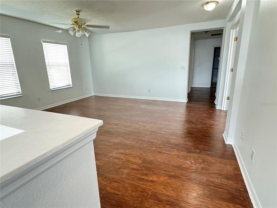 For Rent: $2,850 (4 beds, 2 baths, 3300 Square Feet)