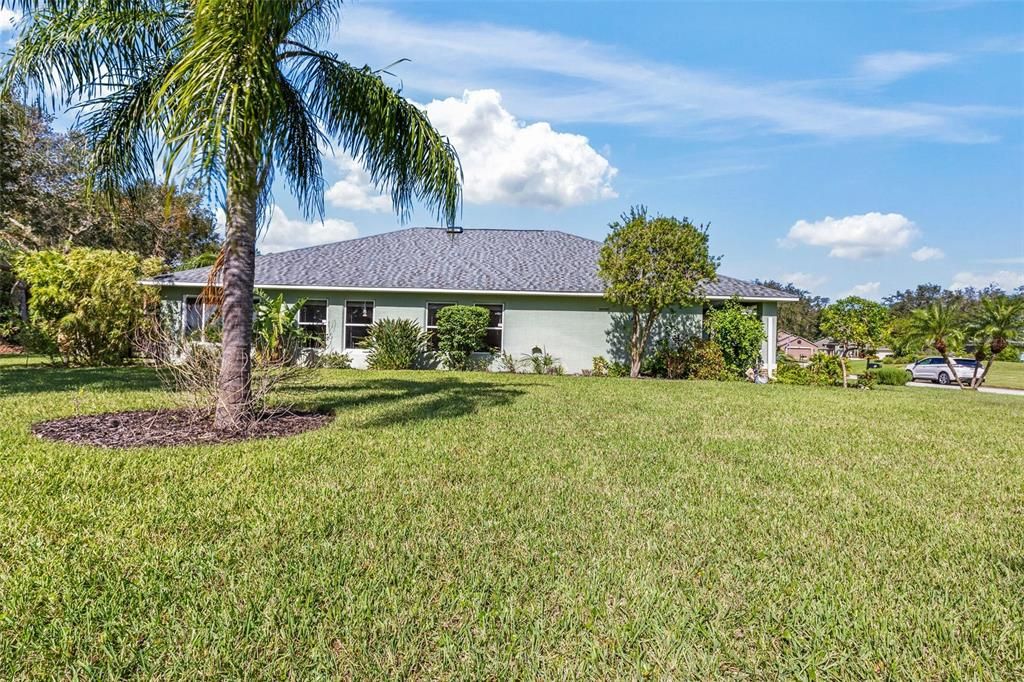 For Sale: $410,000 (3 beds, 2 baths, 2028 Square Feet)