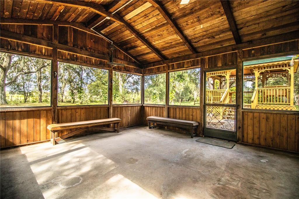 Screened Patio