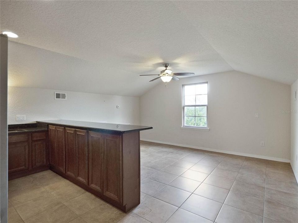 GARAGE APARTMENT - KITCHEN/LIVING AREA.