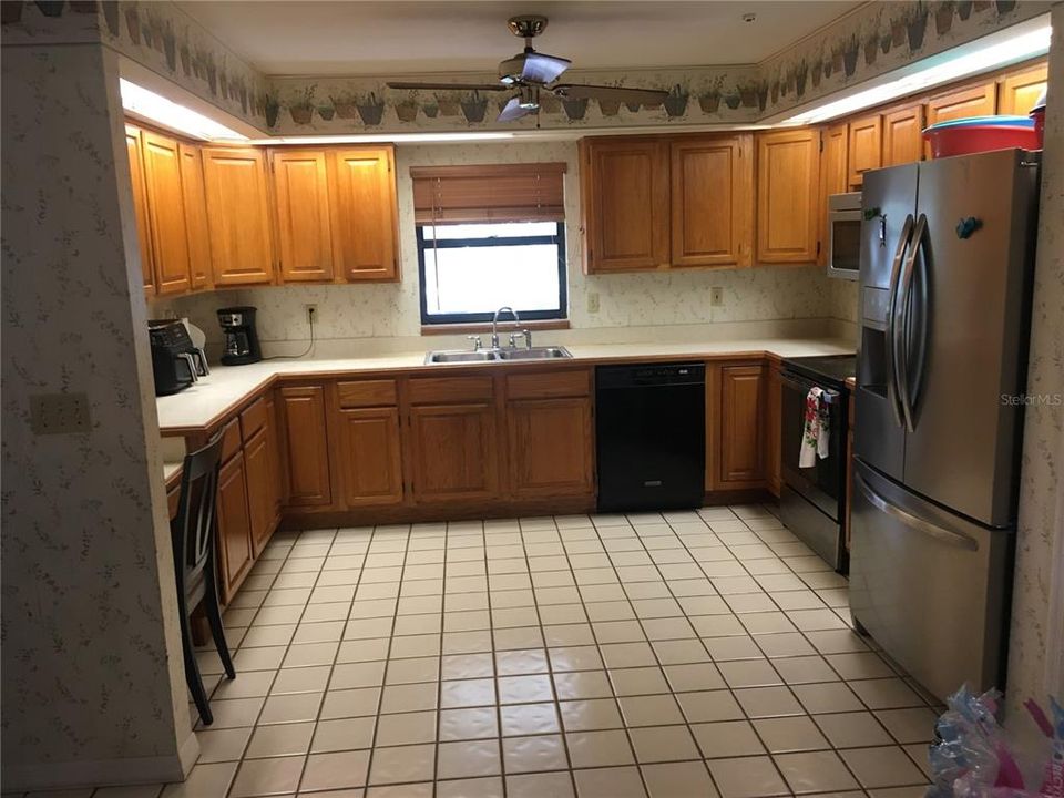 Large Kitchen