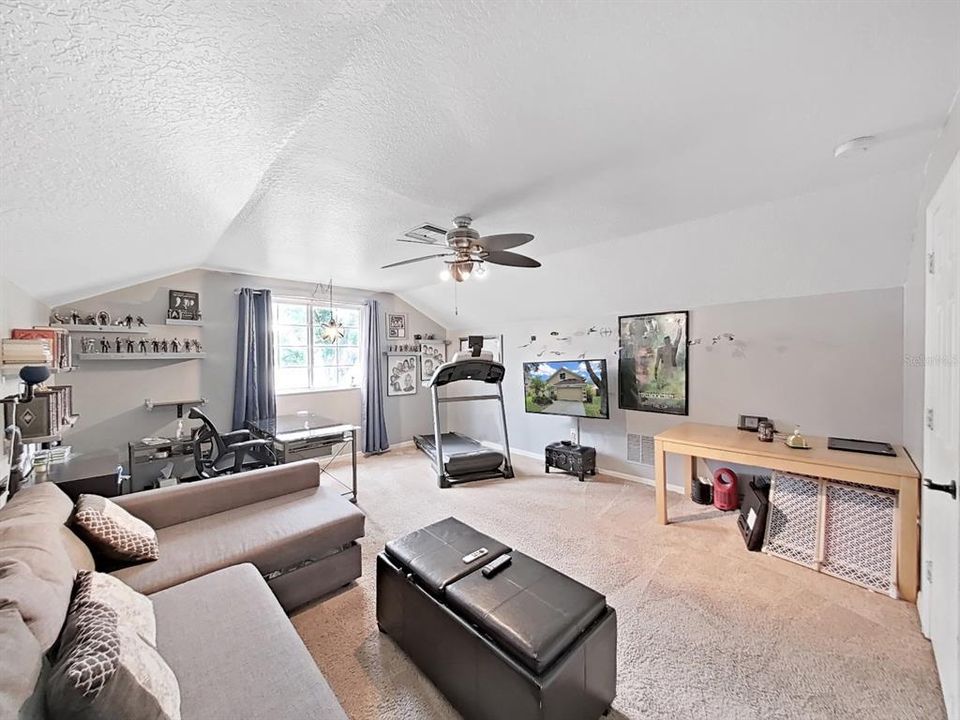 Second Story Lofted Bedroom