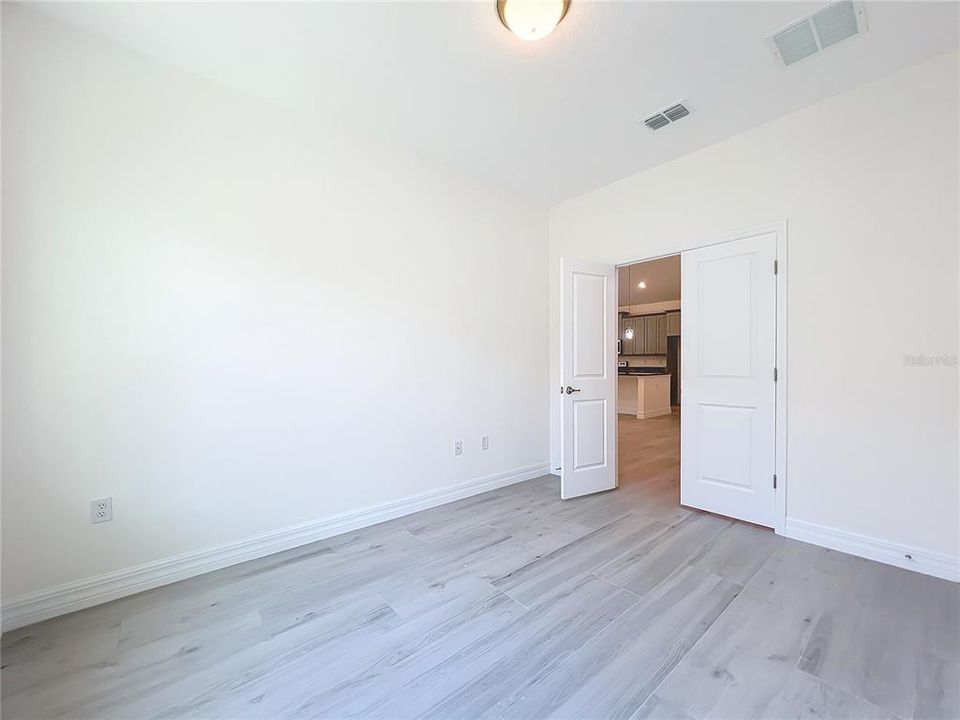 For Rent: $2,500 (3 beds, 2 baths, 1929 Square Feet)