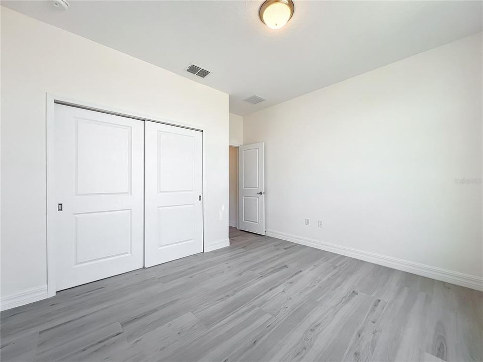 For Rent: $2,500 (3 beds, 2 baths, 1929 Square Feet)