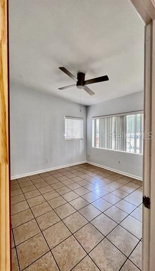 For Rent: $1,800 (2 beds, 1 baths, 744 Square Feet)