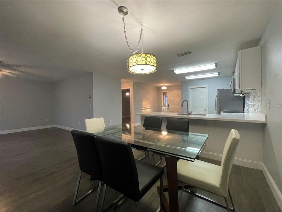 For Sale: $329,900 (3 beds, 2 baths, 1753 Square Feet)