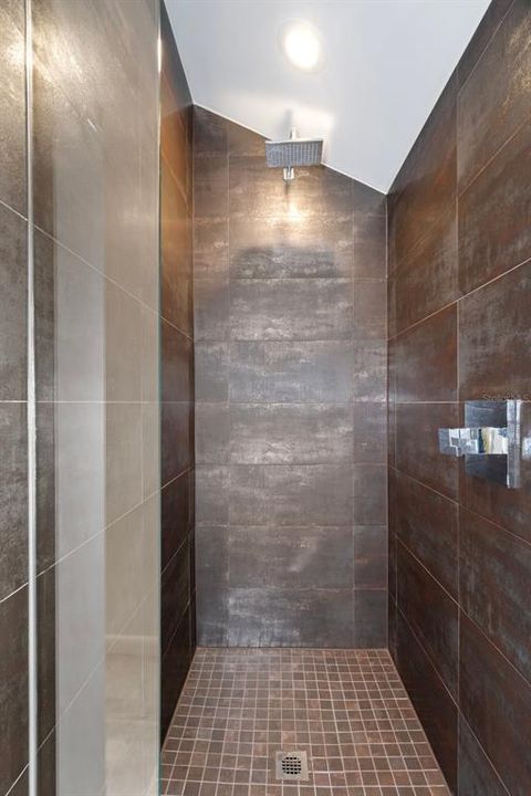 Walk in shower on third level