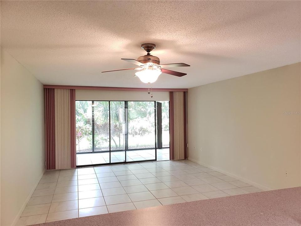 For Rent: $1,800 (2 beds, 2 baths, 1598 Square Feet)