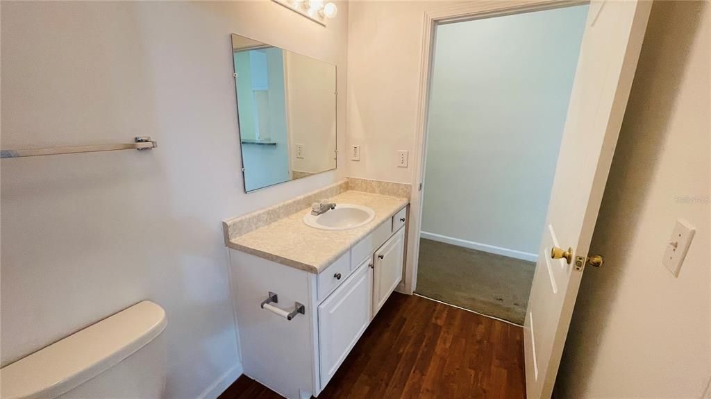 For Sale: $209,000 (2 beds, 2 baths, 1088 Square Feet)