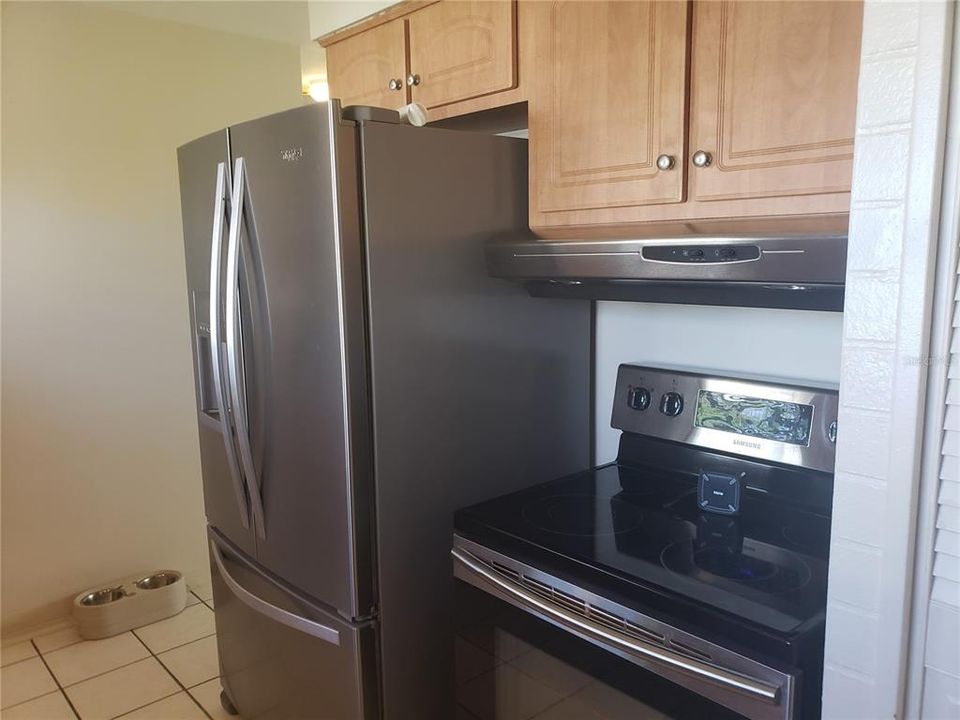 For Sale: $369,000 (3 beds, 2 baths, 1192 Square Feet)