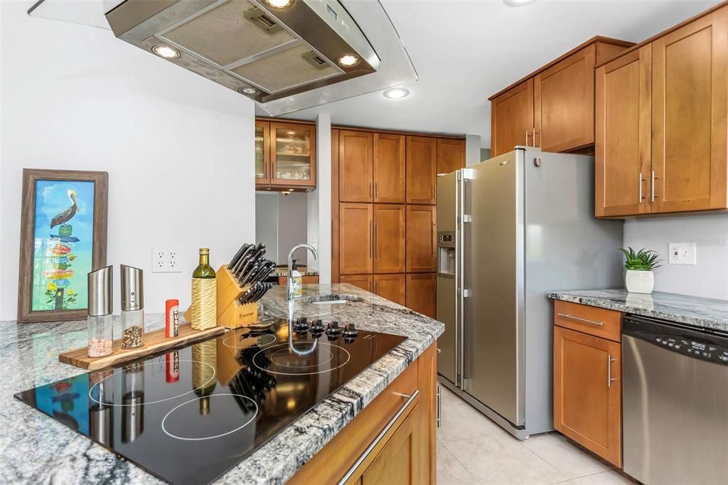 For Sale: $549,500 (3 beds, 1 baths, 1458 Square Feet)