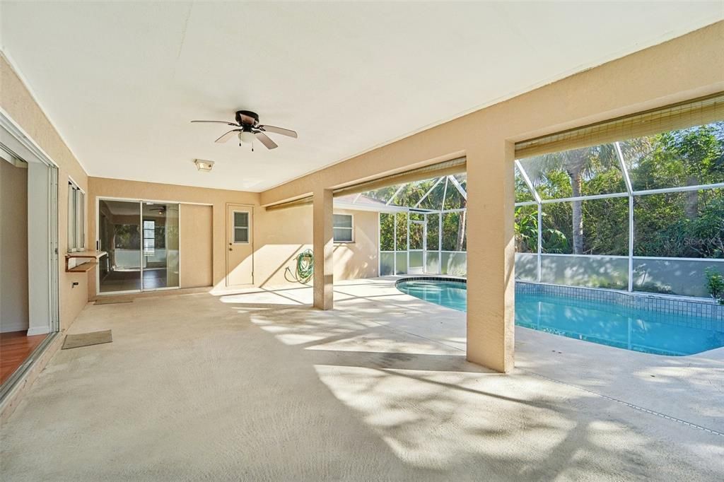 Lanai POOL view