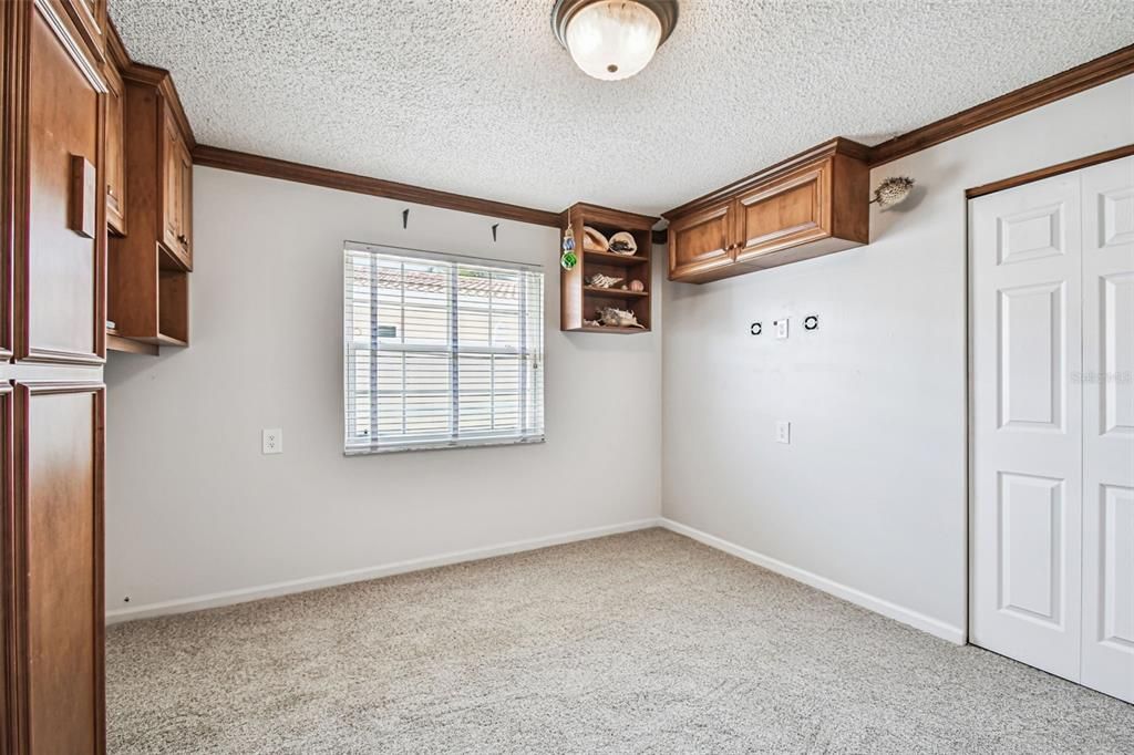 Activo con contrato: $1,390,000 (4 camas, 2 baños, 2273 Pies cuadrados)