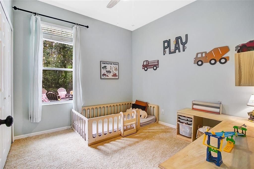 For Sale: $525,000 (4 beds, 2 baths, 1841 Square Feet)