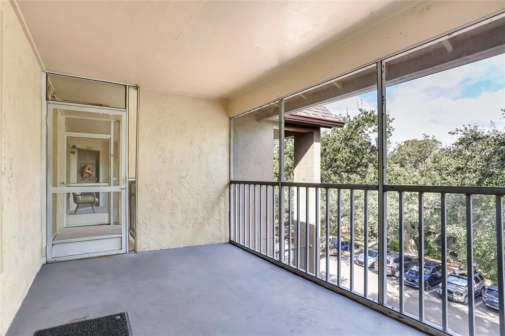 Screened Porch