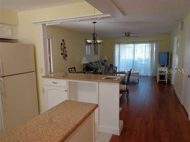 For Rent: $3,100 (2 beds, 2 baths, 1145 Square Feet)