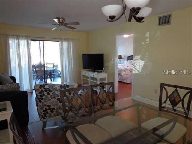 For Rent: $3,100 (2 beds, 2 baths, 1145 Square Feet)