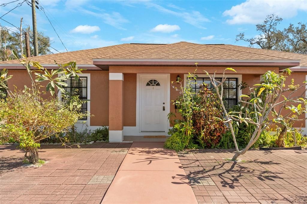 For Sale: $450,000 (4 beds, 2 baths, 1477 Square Feet)