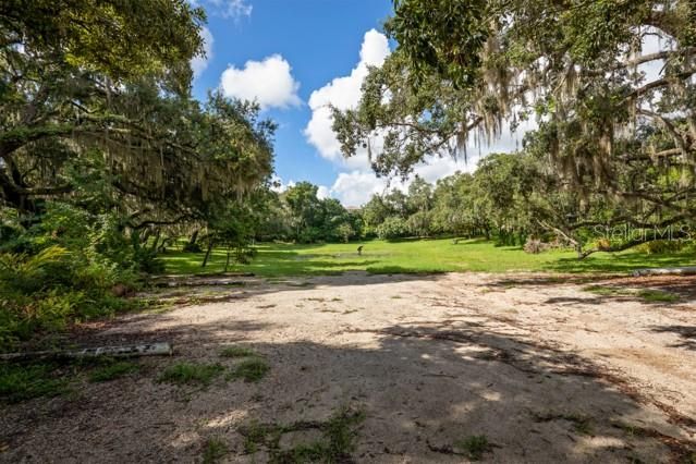 Pathway to Pond, Parking