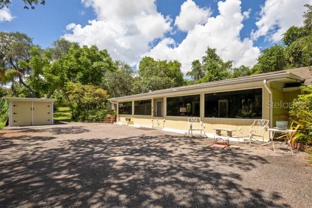 Cottage & Detached Garage