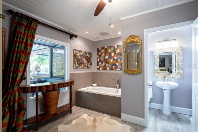 Cottage Master Bath