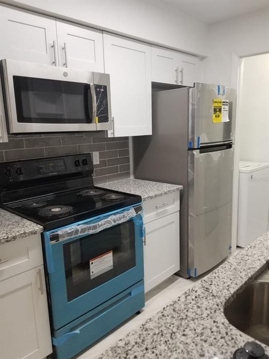 For Rent: $1,600 (2 beds, 1 baths, 828 Square Feet)