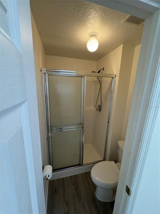 For Rent: $1,967 (4 beds, 2 baths, 1855 Square Feet)