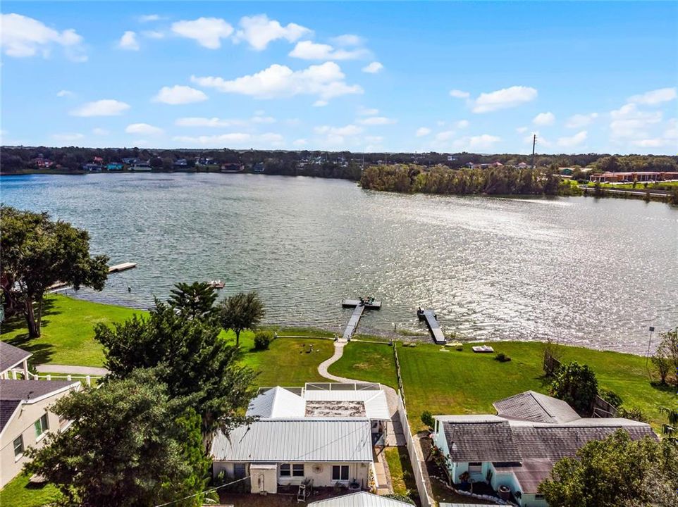 Aerial View of 325 Lakefront Court