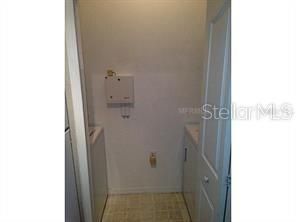 For Rent: $1,350 (1 beds, 1 baths, 641 Square Feet)