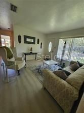 For Sale: $225,000 (3 beds, 1 baths, 1163 Square Feet)