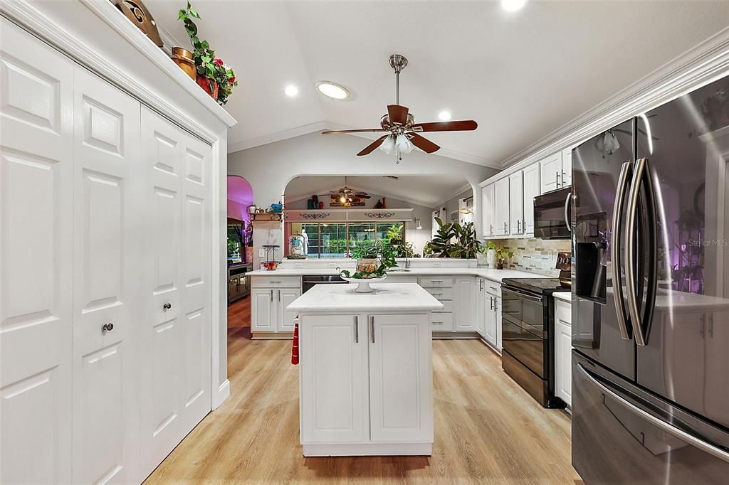 Kitchen (pantry closet)