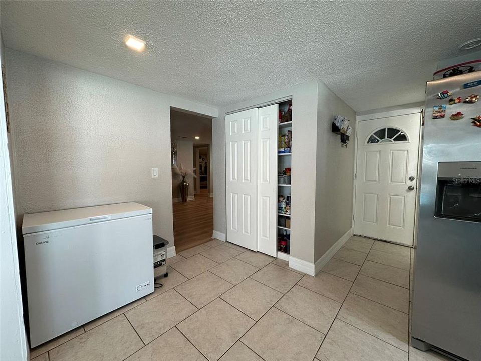 For Sale: $355,400 (4 beds, 2 baths, 1796 Square Feet)