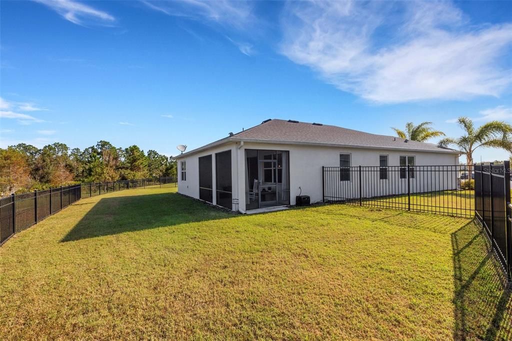 For Sale: $489,000 (3 beds, 2 baths, 1821 Square Feet)