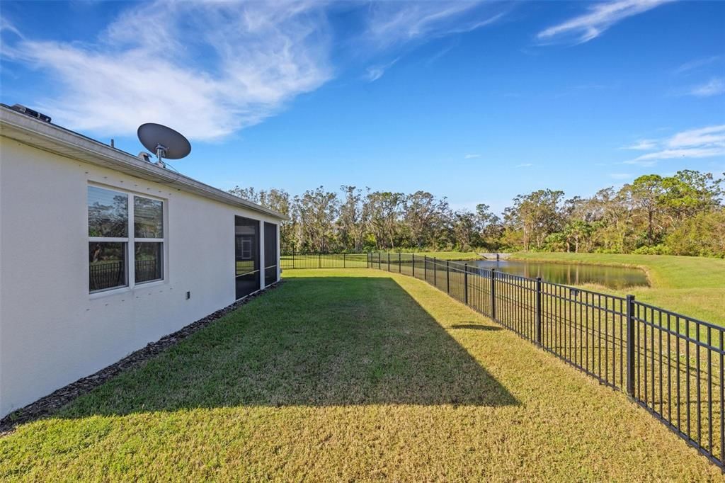 For Sale: $489,000 (3 beds, 2 baths, 1821 Square Feet)