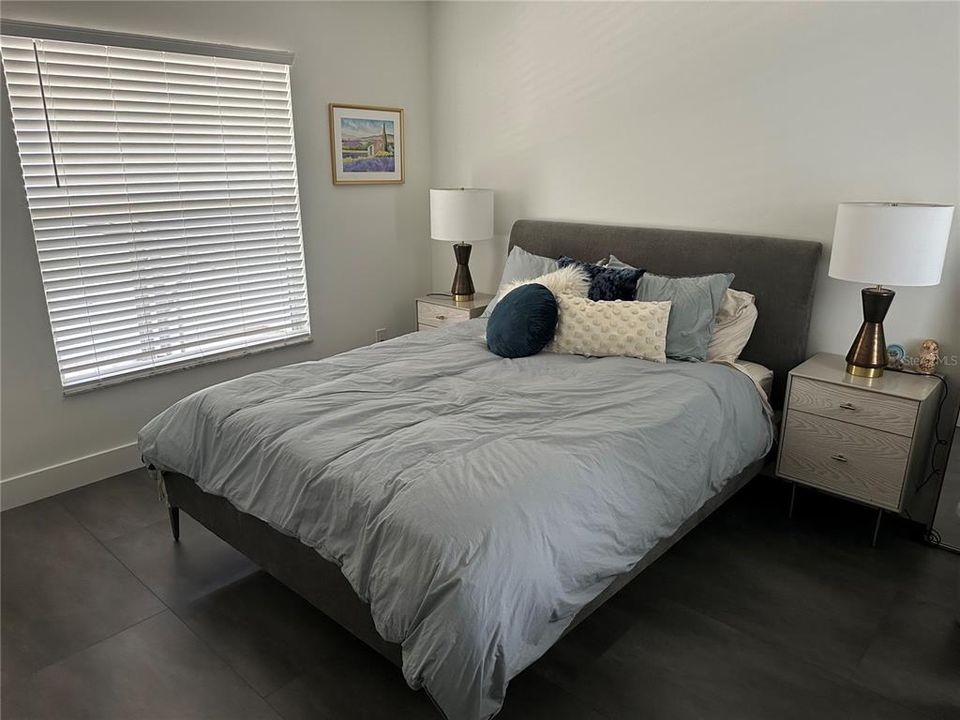 Active With Contract: $3,500 (3 beds, 2 baths, 1358 Square Feet)