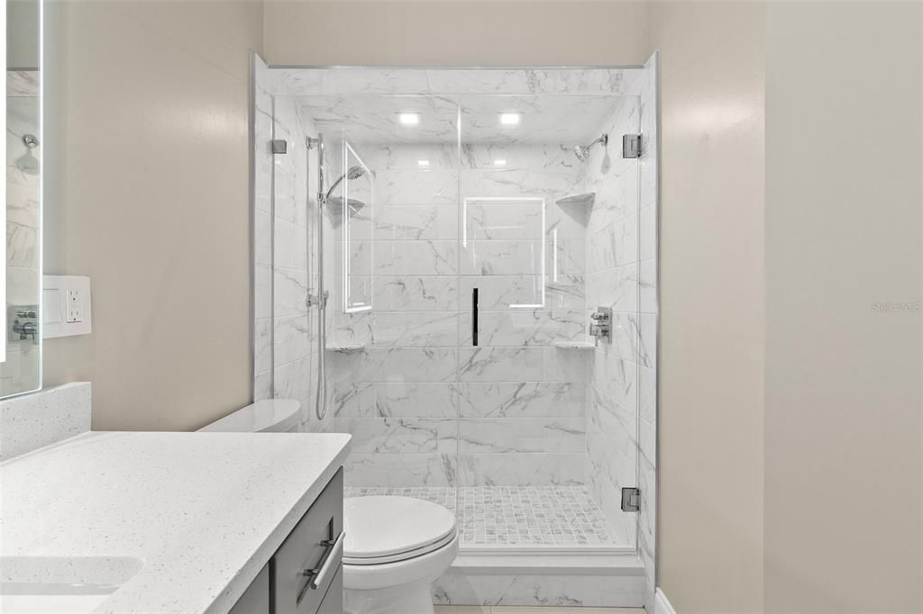 Remodeled Shower w/Dual Shower