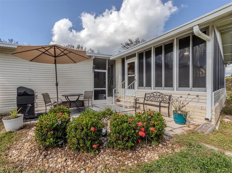 For Sale: $244,900 (3 beds, 2 baths, 1296 Square Feet)