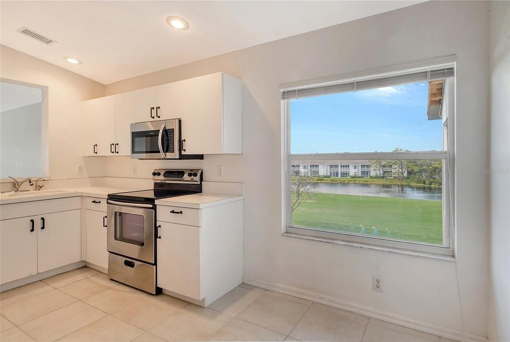 For Sale: $314,500 (2 beds, 2 baths, 1230 Square Feet)