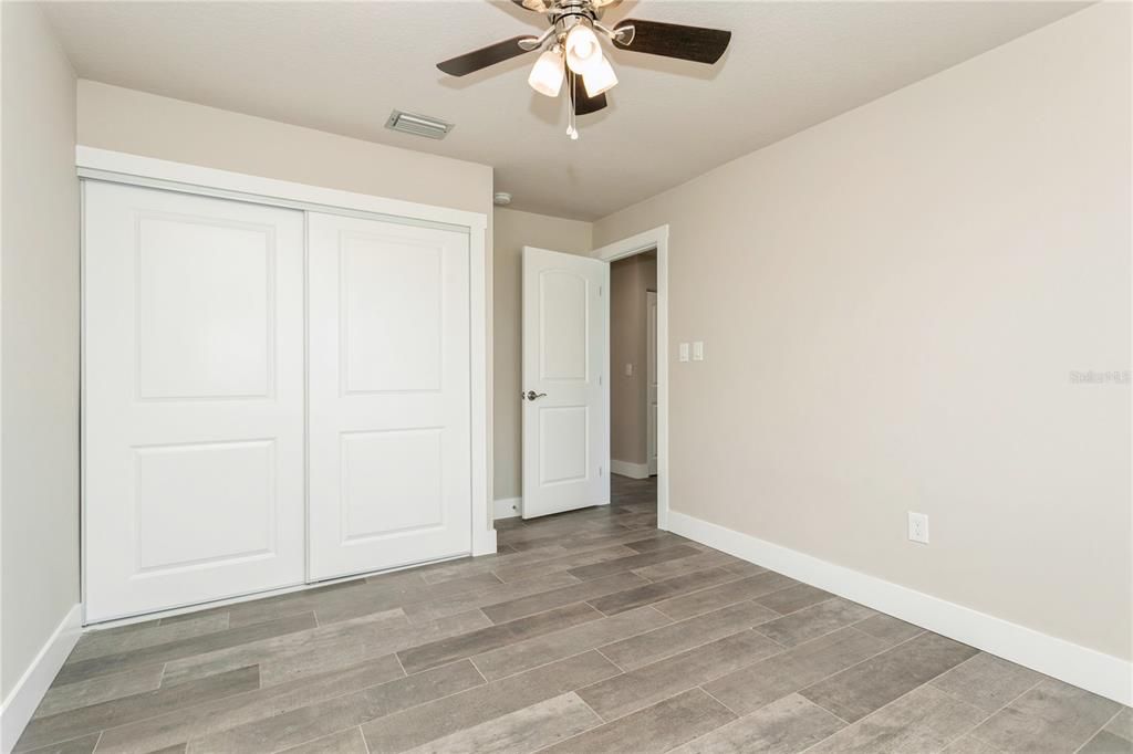 For Sale: $279,000 (3 beds, 2 baths, 1203 Square Feet)