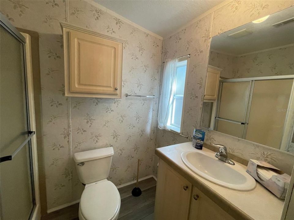 For Sale: $148,000 (2 beds, 2 baths, 864 Square Feet)