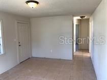 For Rent: $1,200 (3 beds, 1 baths, 792 Square Feet)